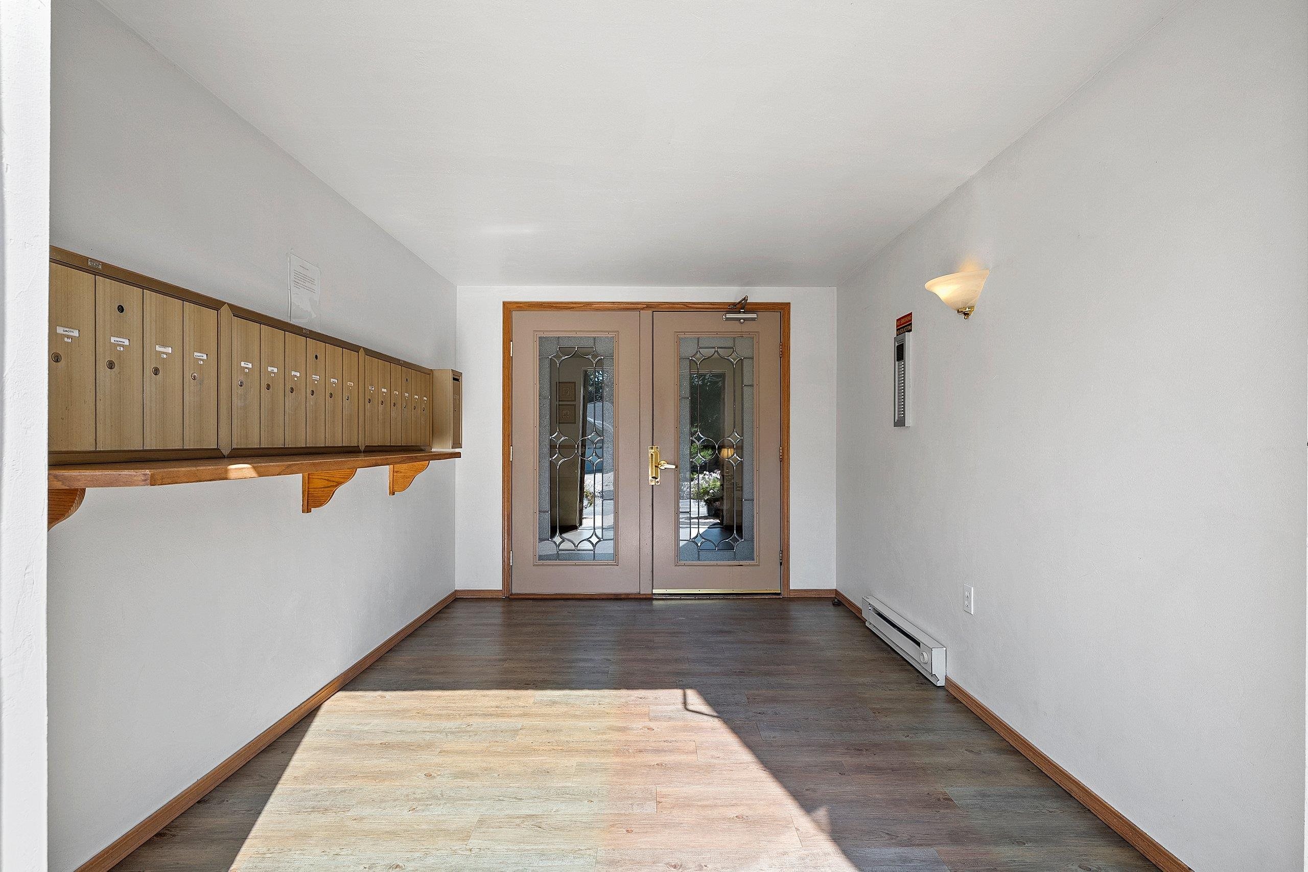 1600 RUSTIC OAKS Circle Unit: 23