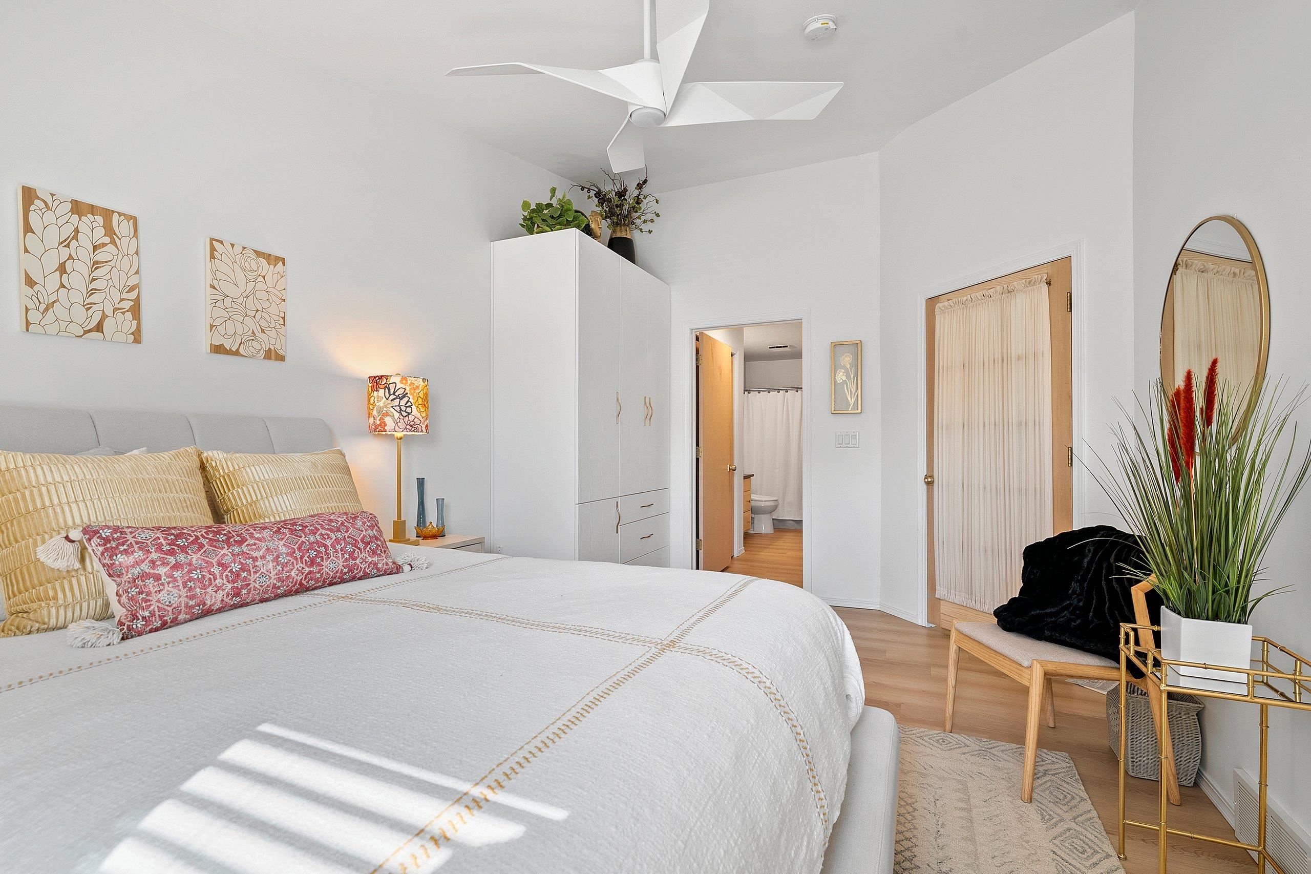 1600 RUSTIC OAKS Circle Unit: 23