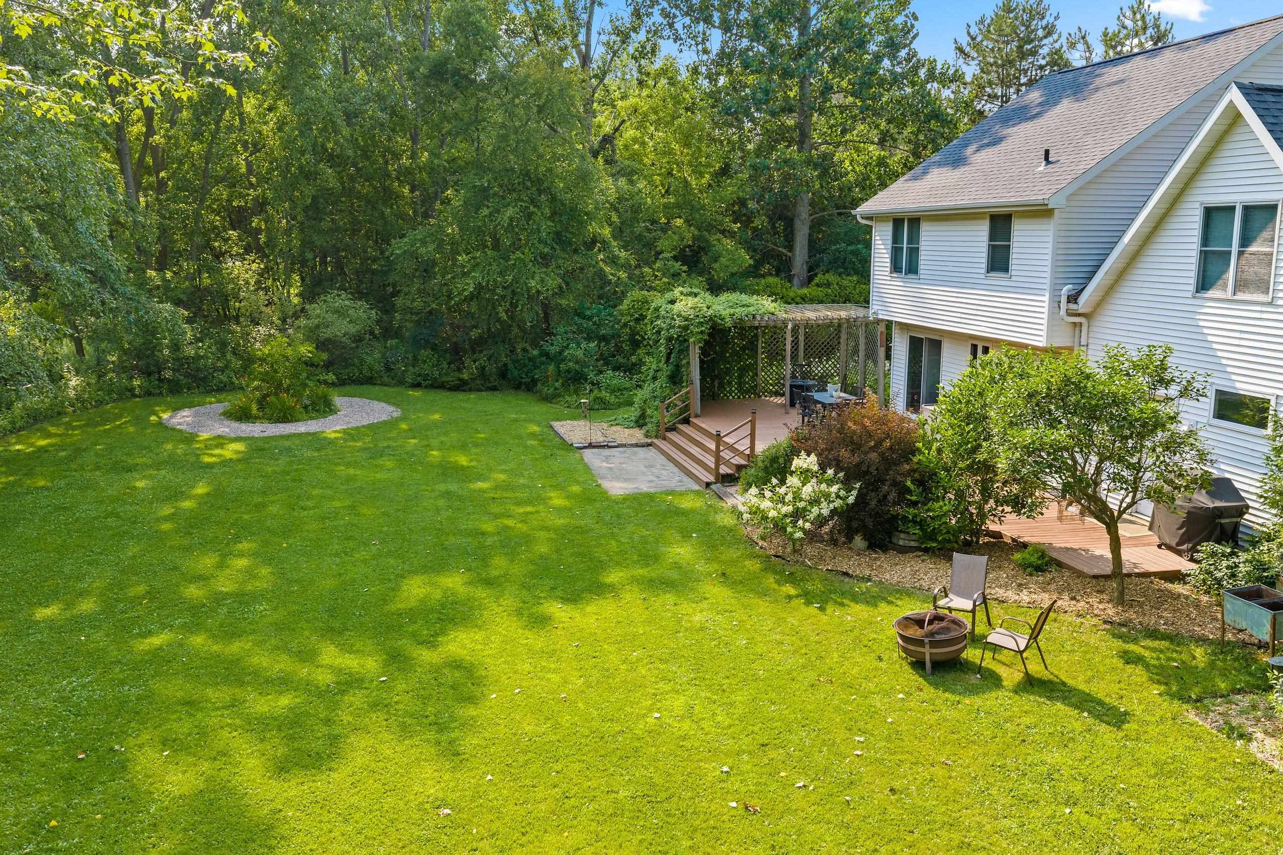 5036 E RONSMAN Road