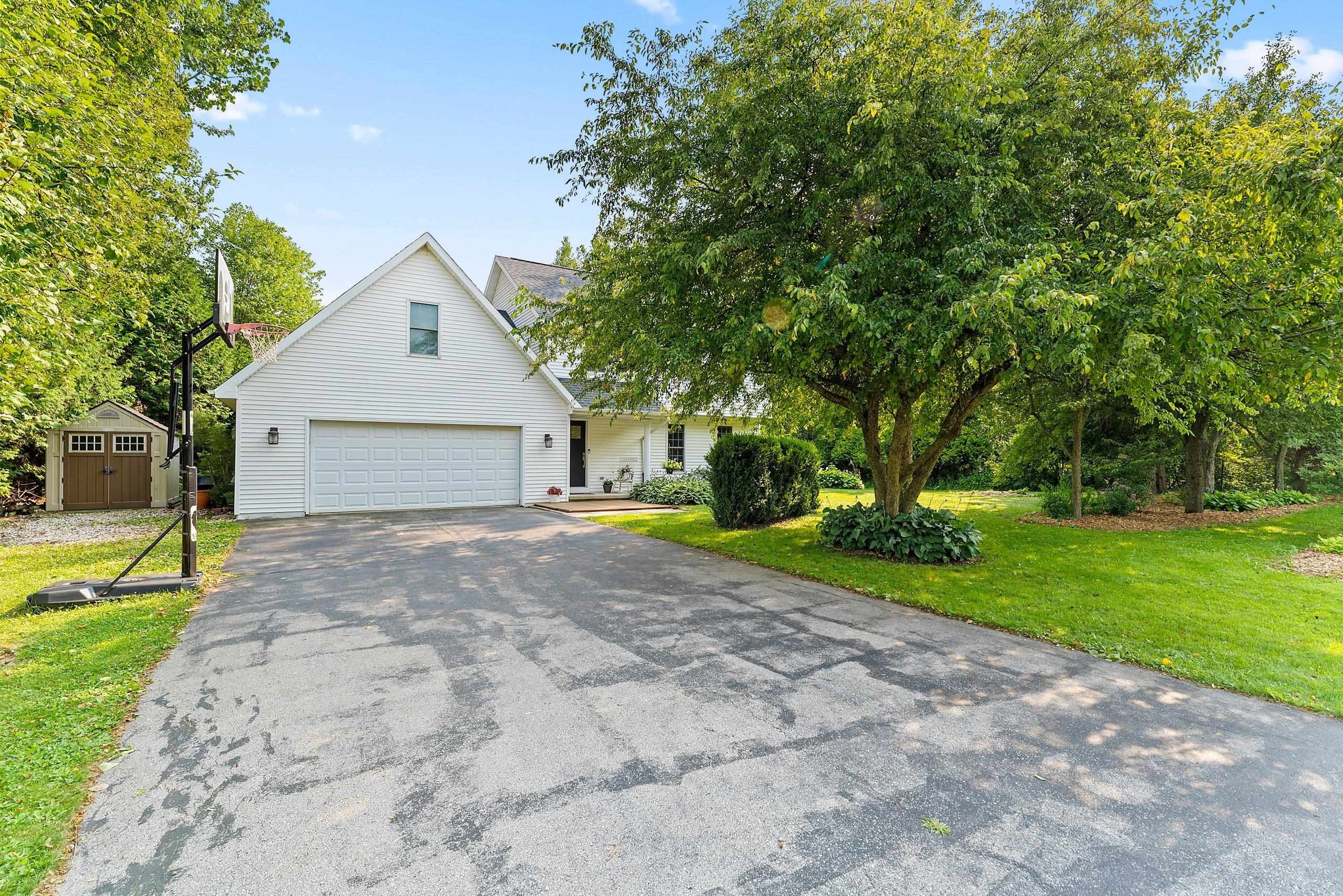 5036 E RONSMAN Road