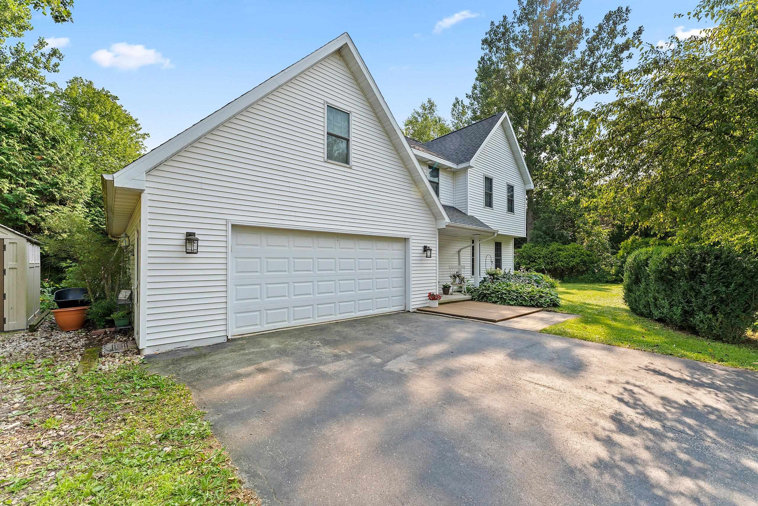5036 E RONSMAN Road
