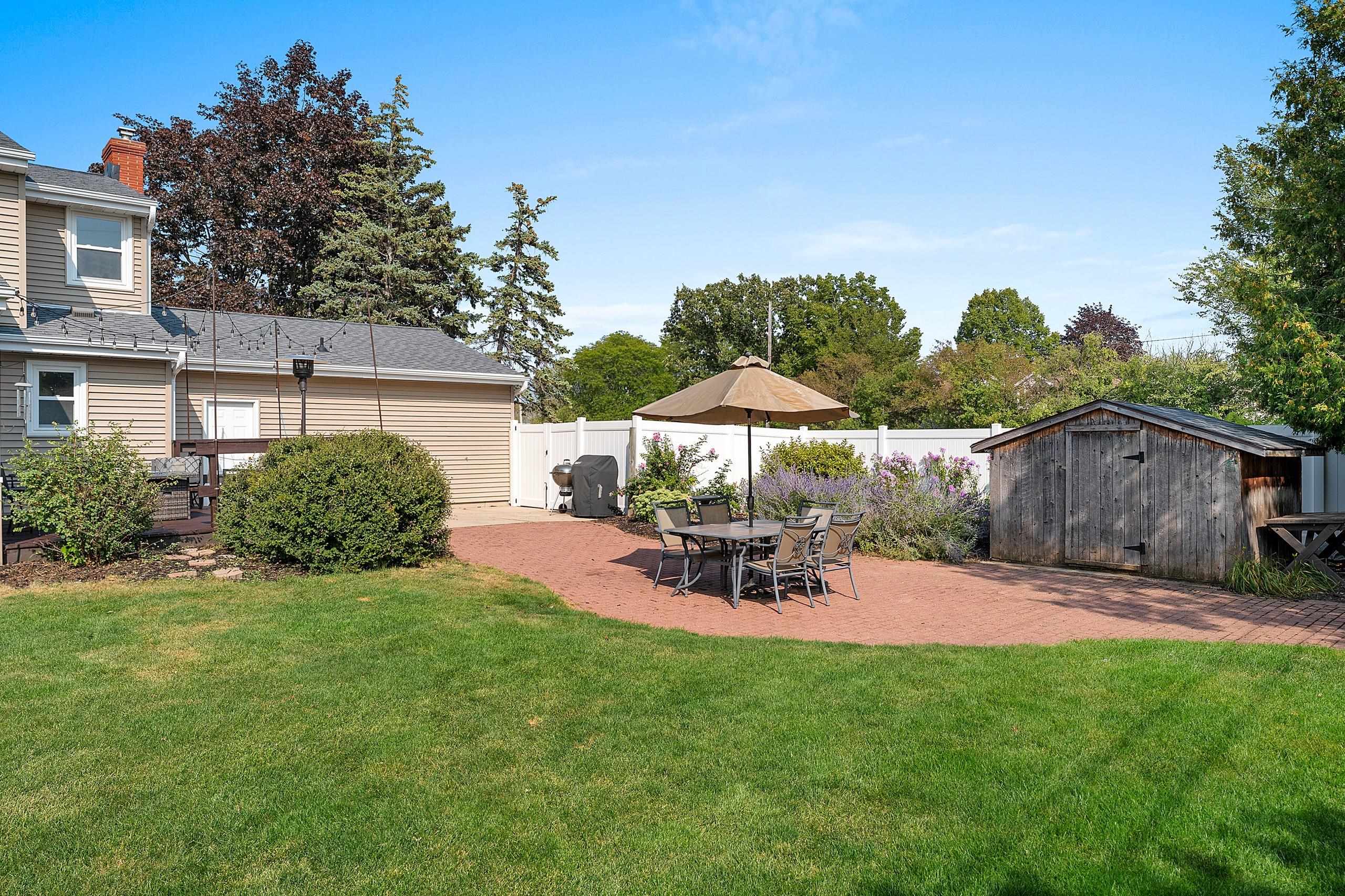 601 BREVOORT Lane