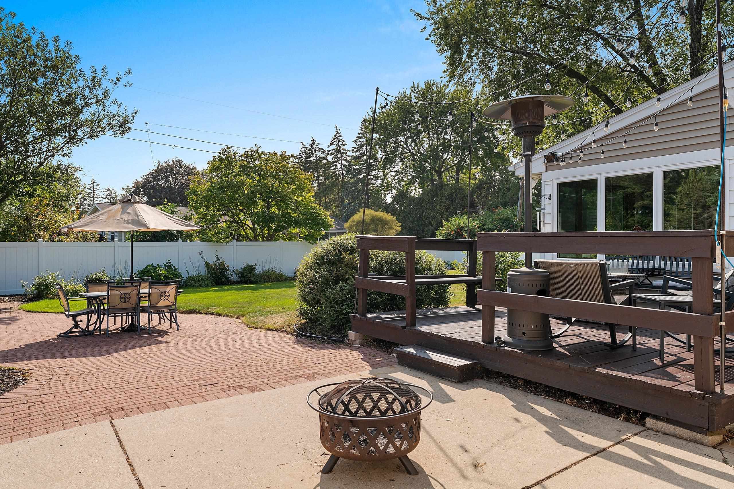 601 BREVOORT Lane
