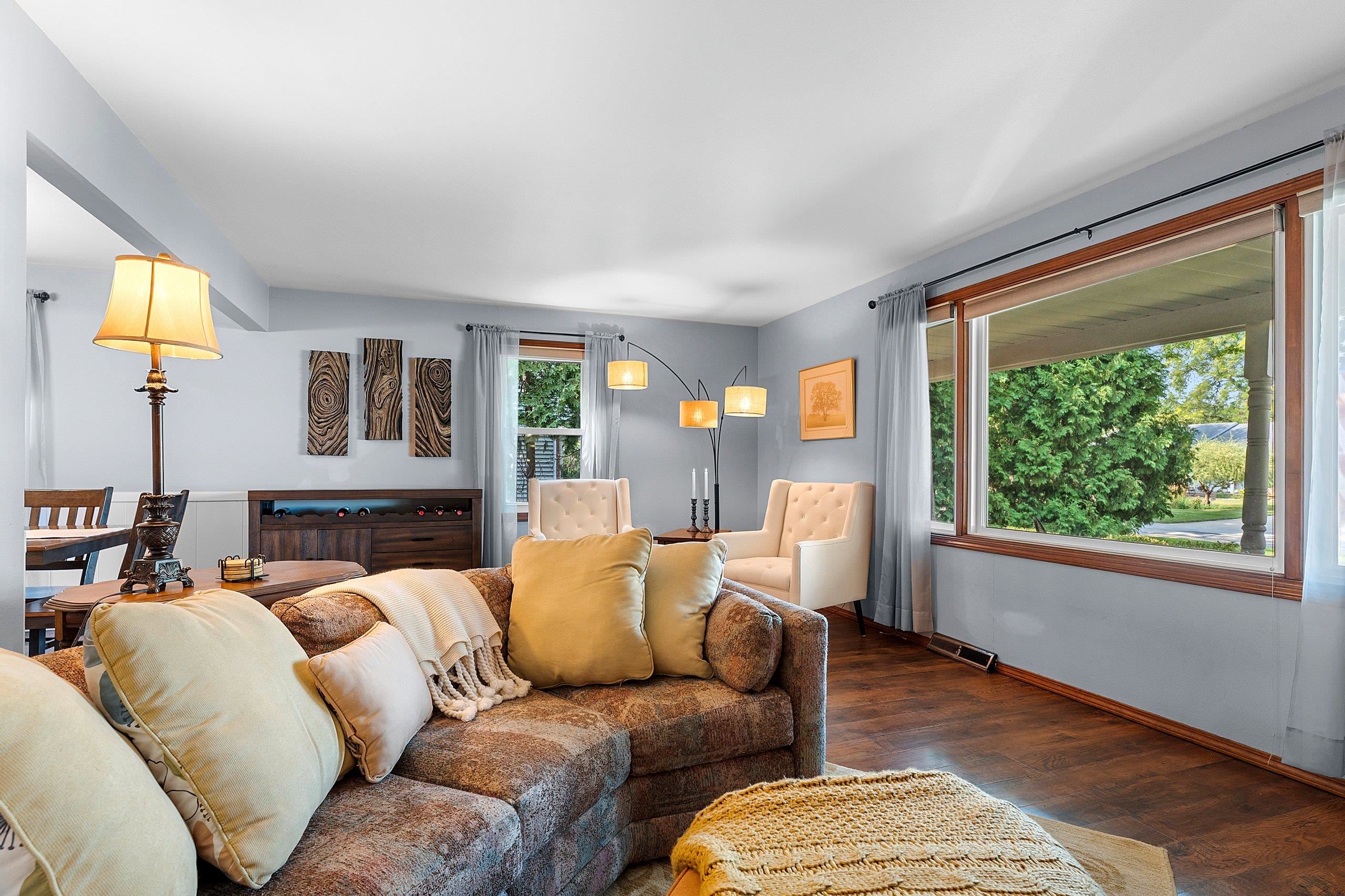 601 BREVOORT Lane