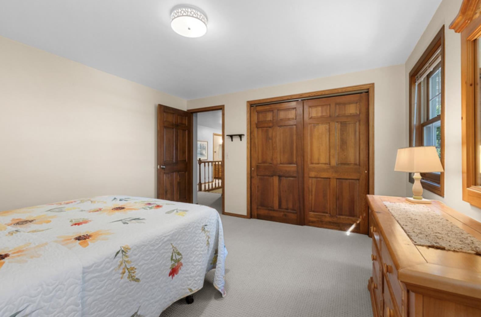 425 E FOX RUN Circle