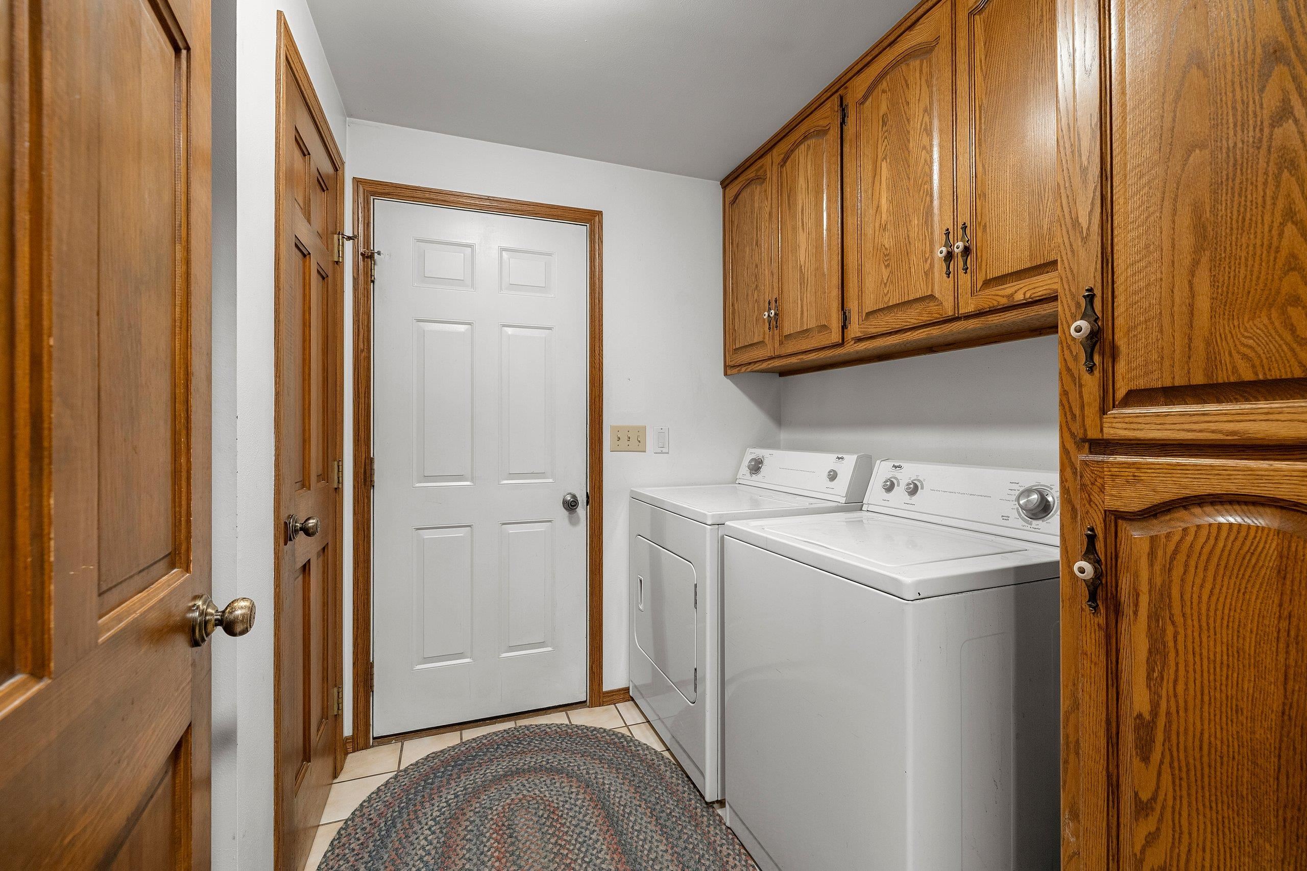 425 E FOX RUN Circle