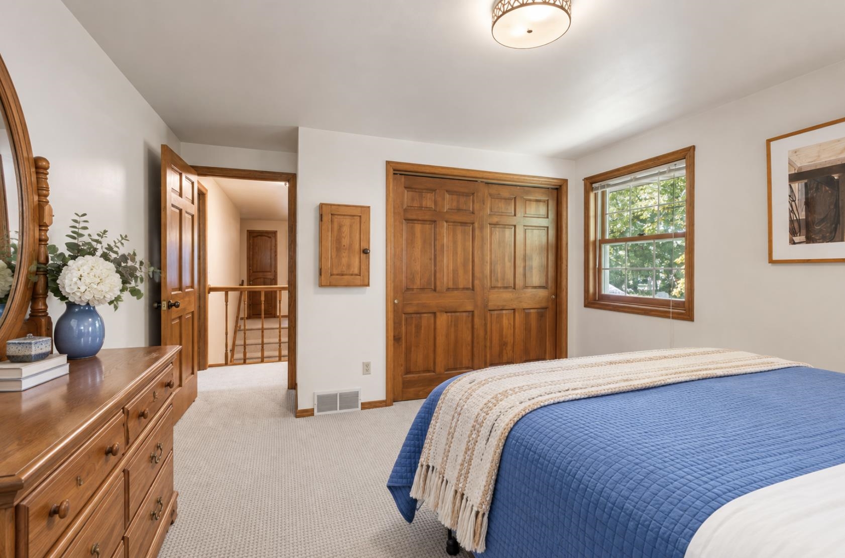 425 E FOX RUN Circle