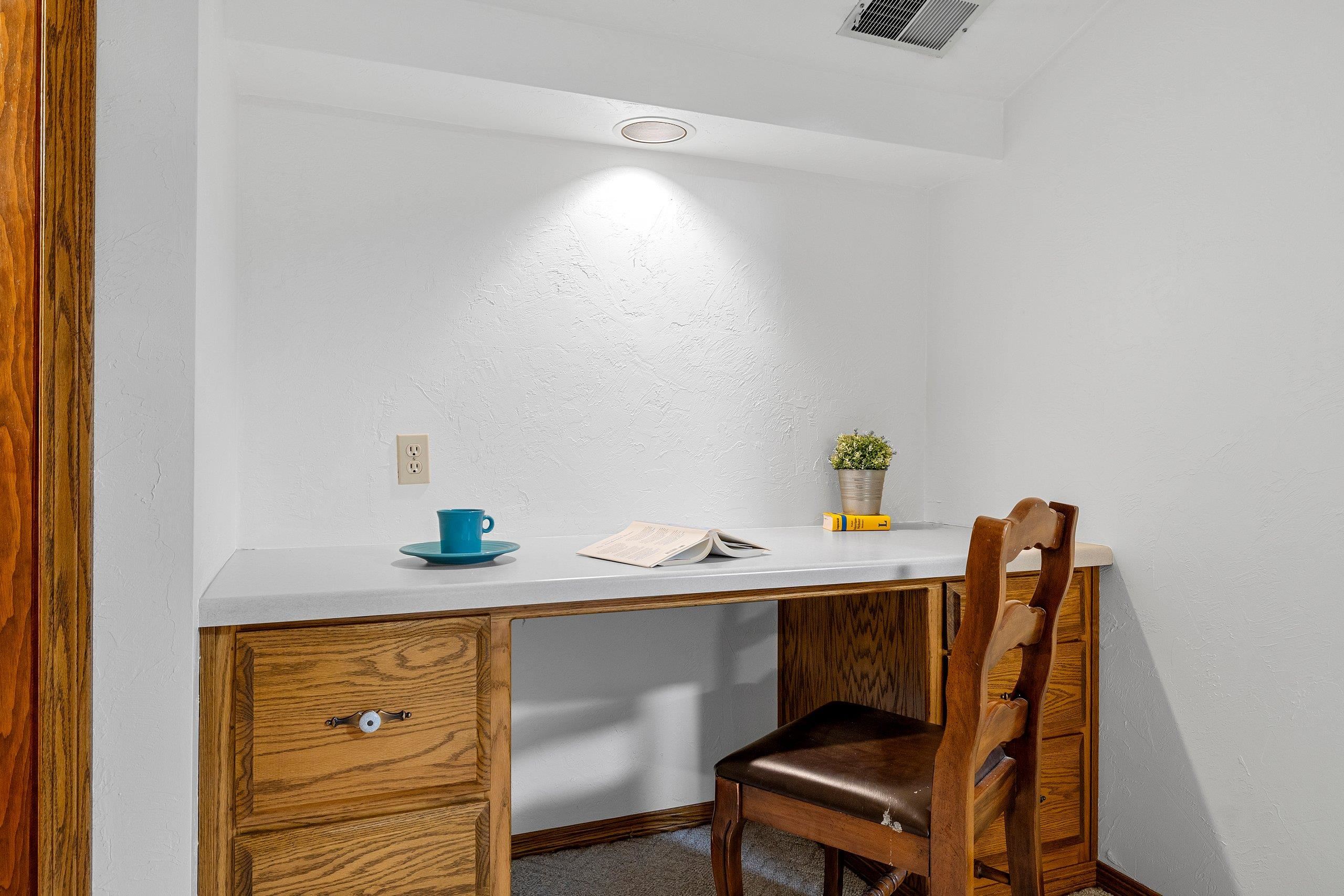 425 E FOX RUN Circle