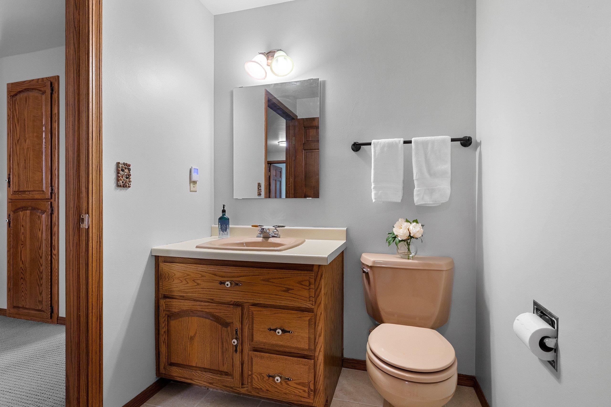 425 E FOX RUN Circle