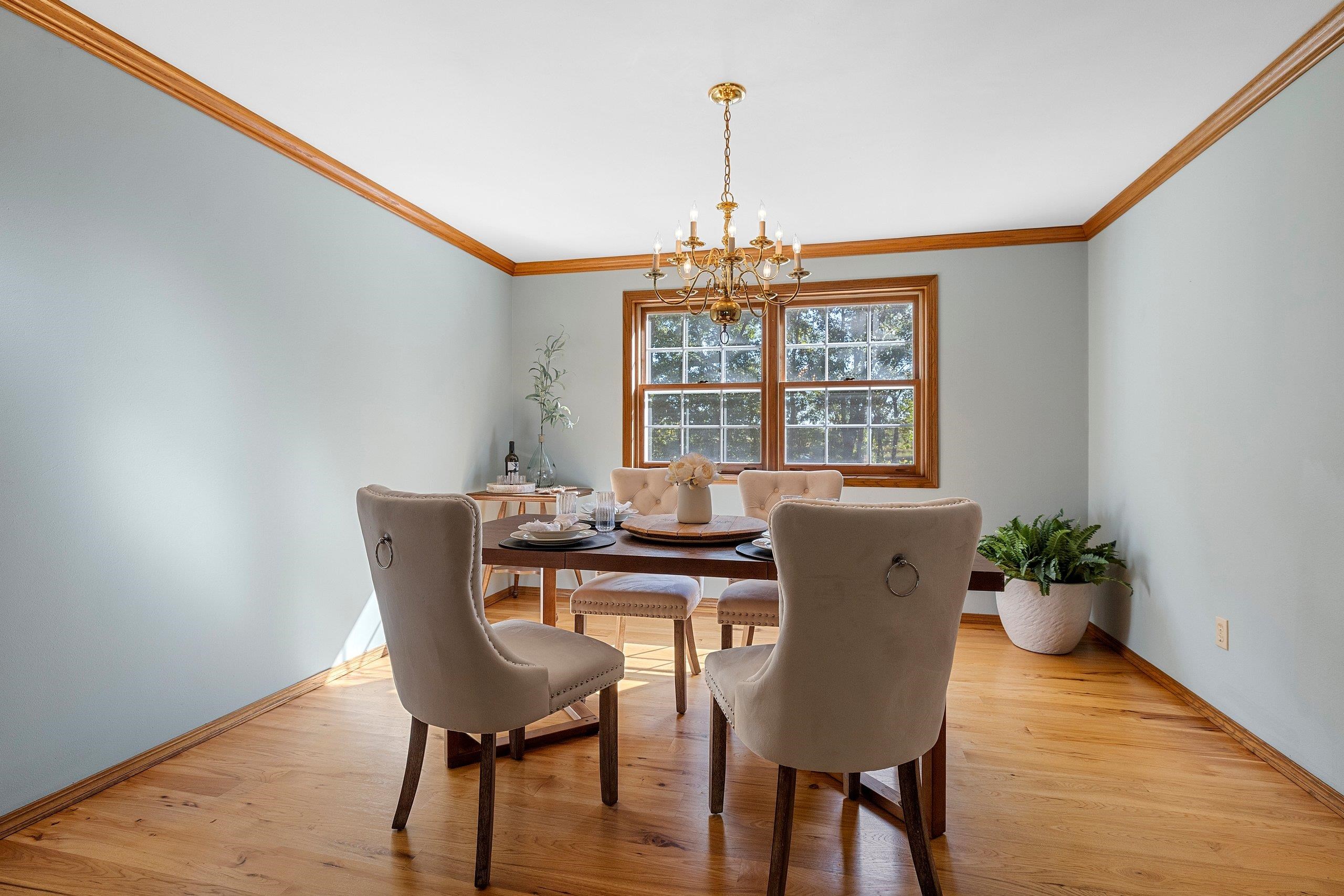 425 E FOX RUN Circle