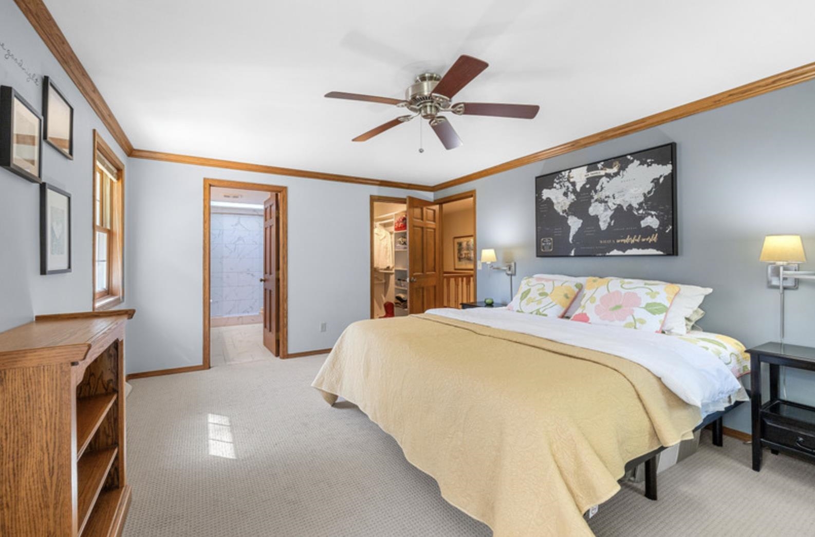 425 E FOX RUN Circle
