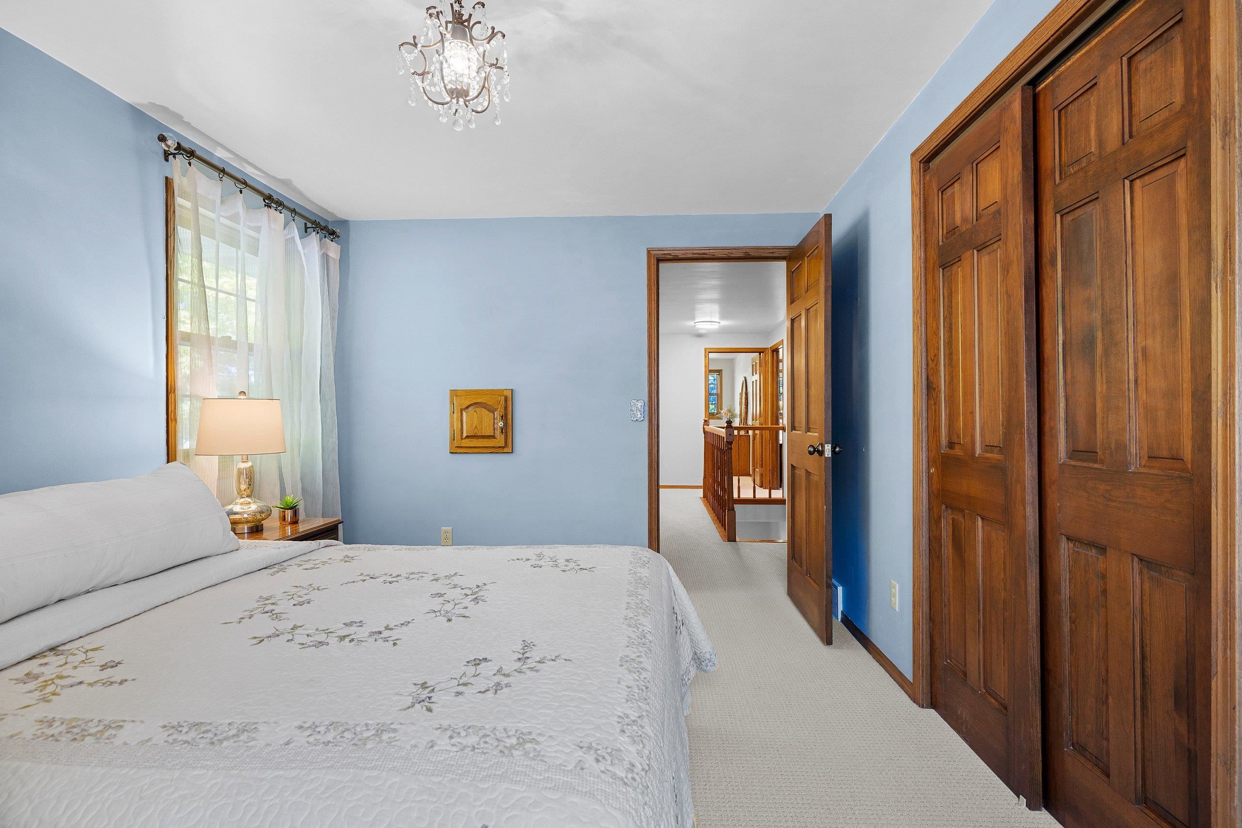 425 E FOX RUN Circle