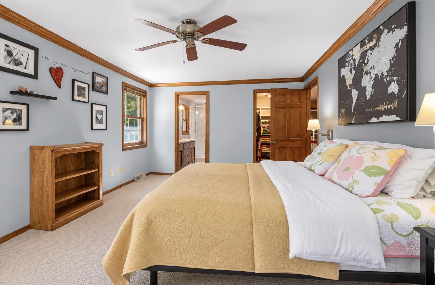 425 E FOX RUN Circle