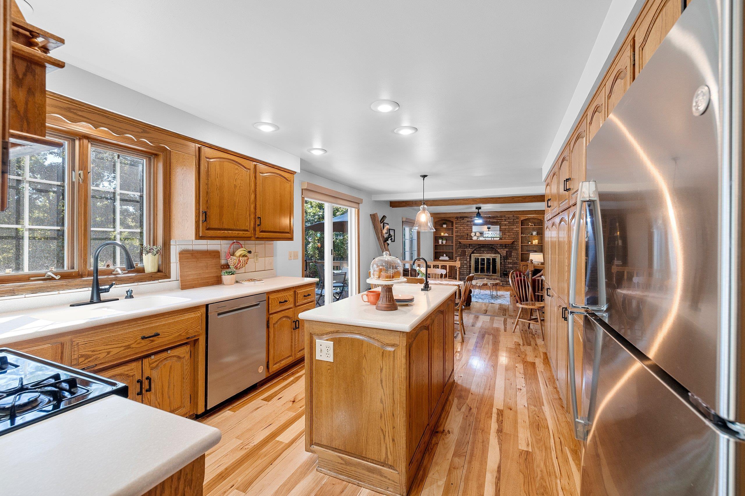 425 E FOX RUN Circle