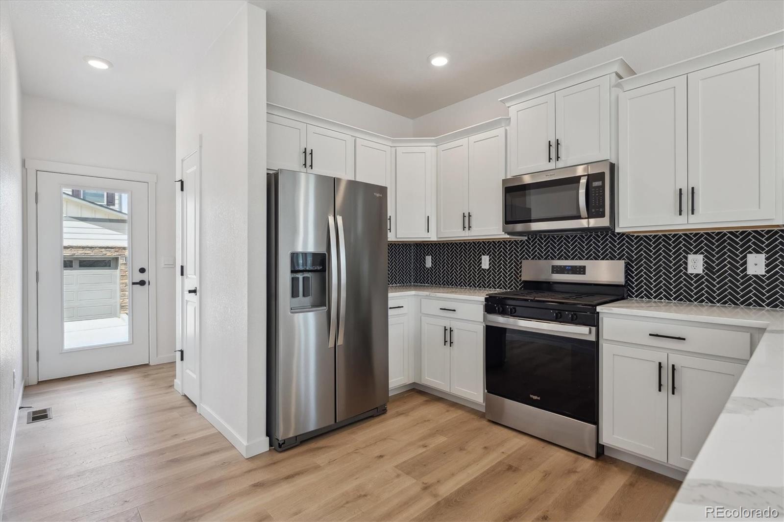 22223 E 6th Place