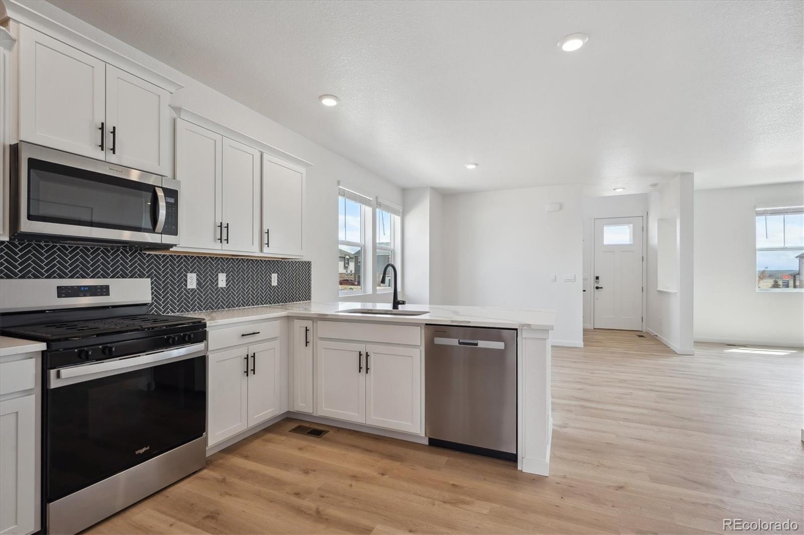 22223 E 6th Place