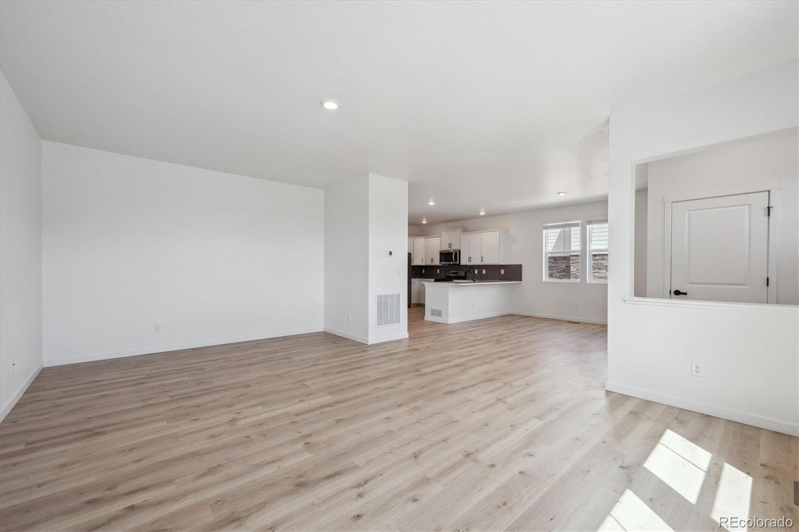 22223 E 6th Place