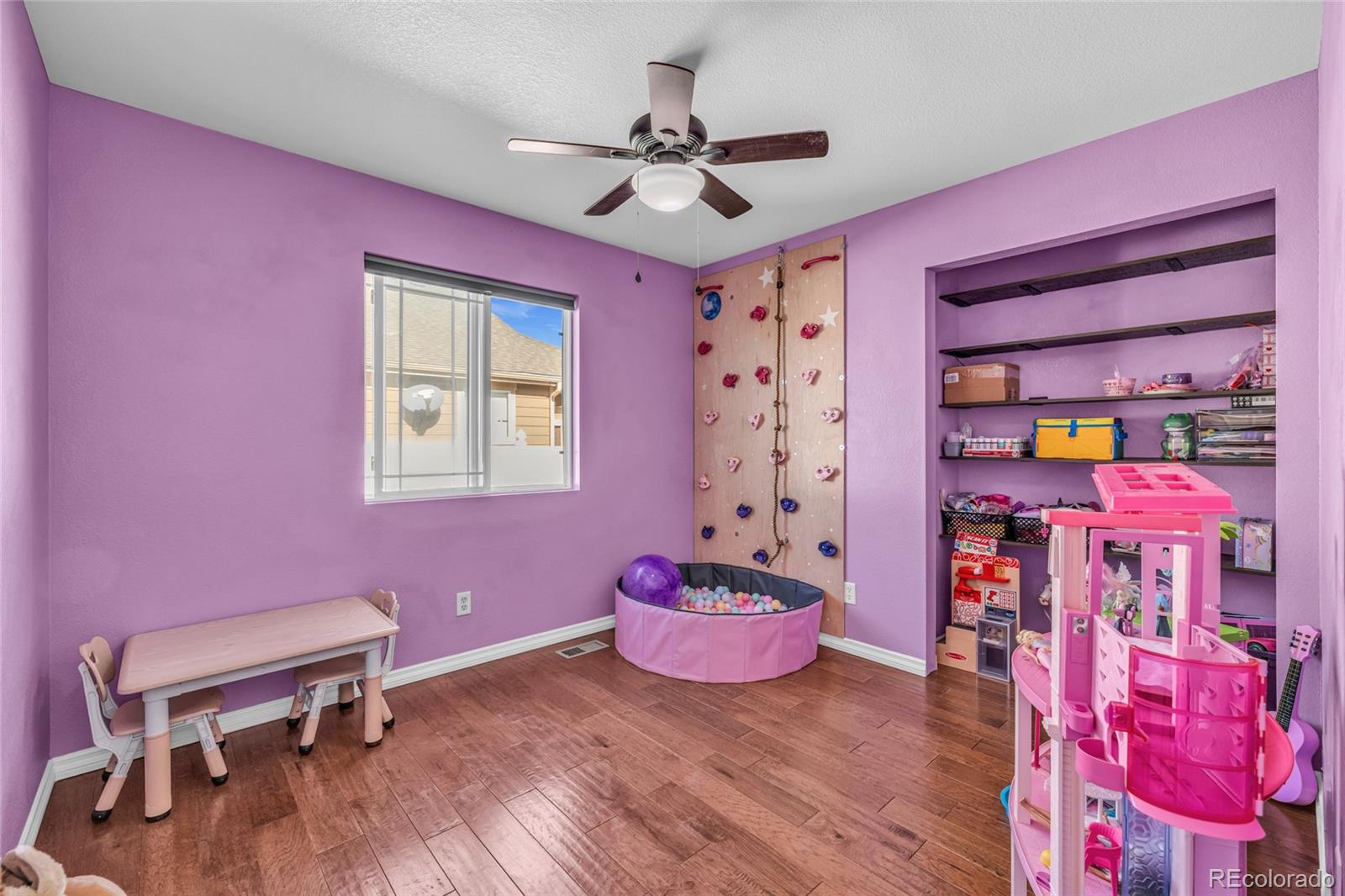 4324 Paintbrush Drive