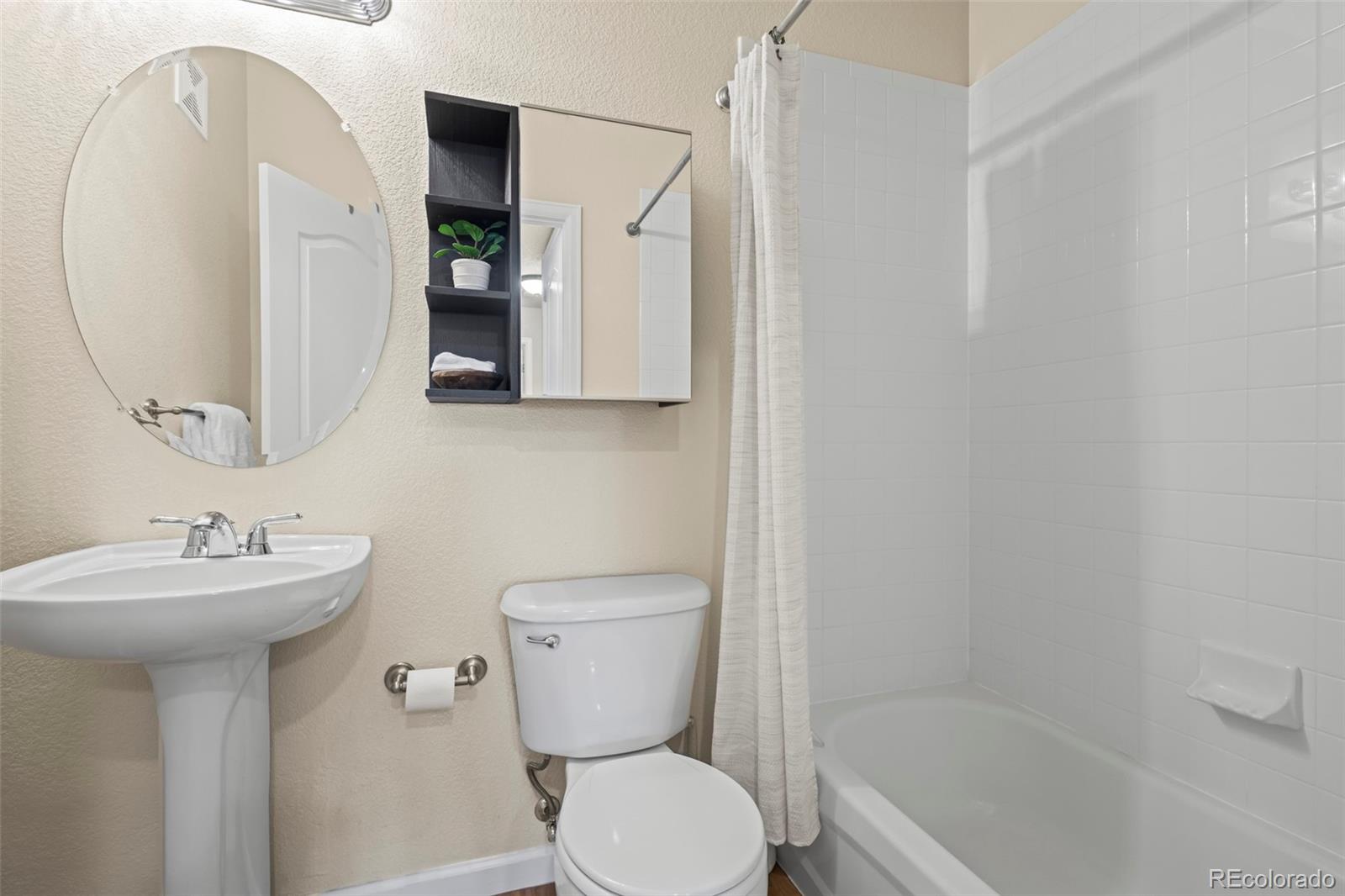 6212 Kilmer Loop Unit: 202