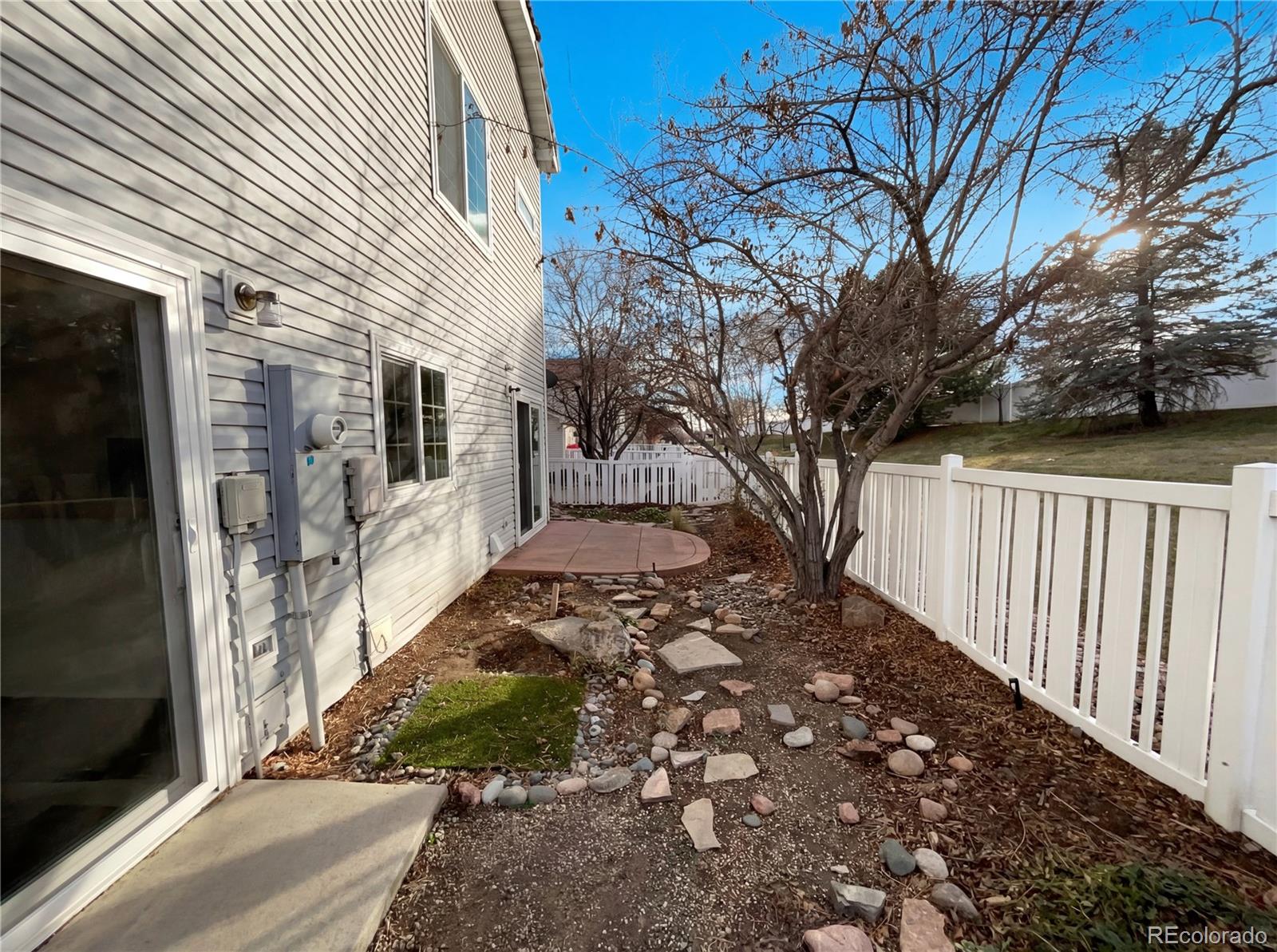11821 Zenobia Loop