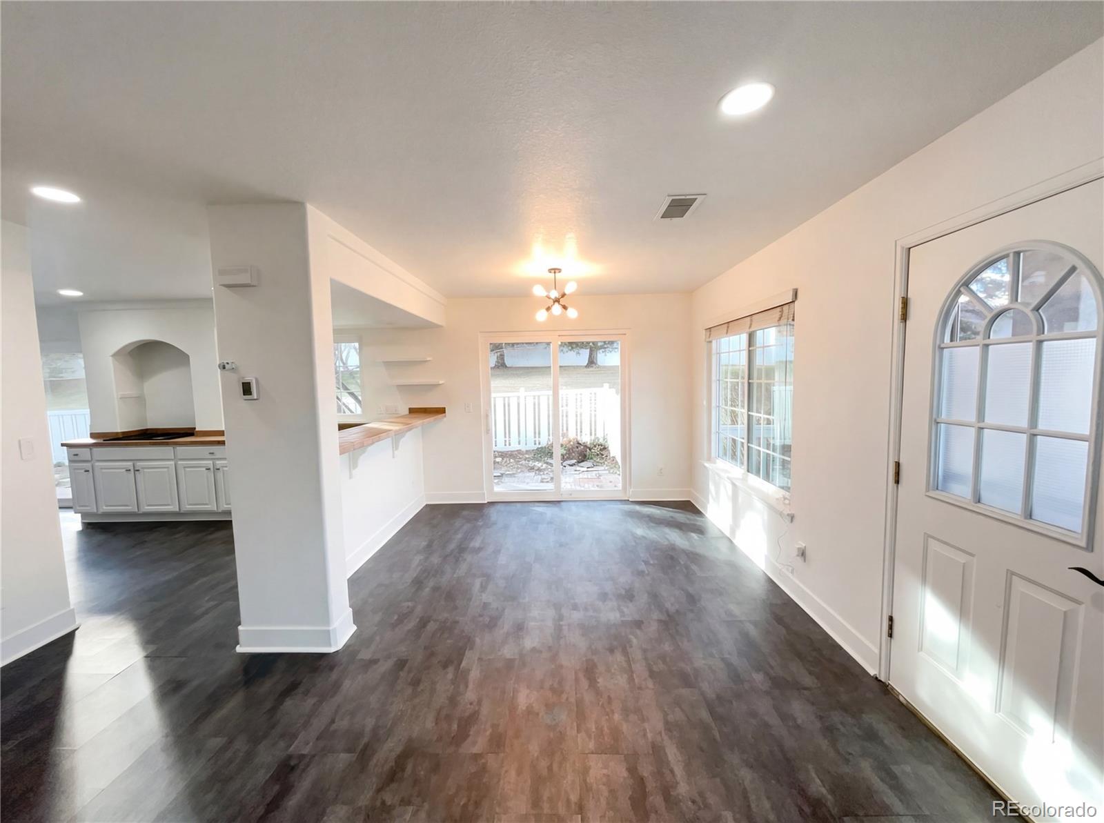 11821 Zenobia Loop