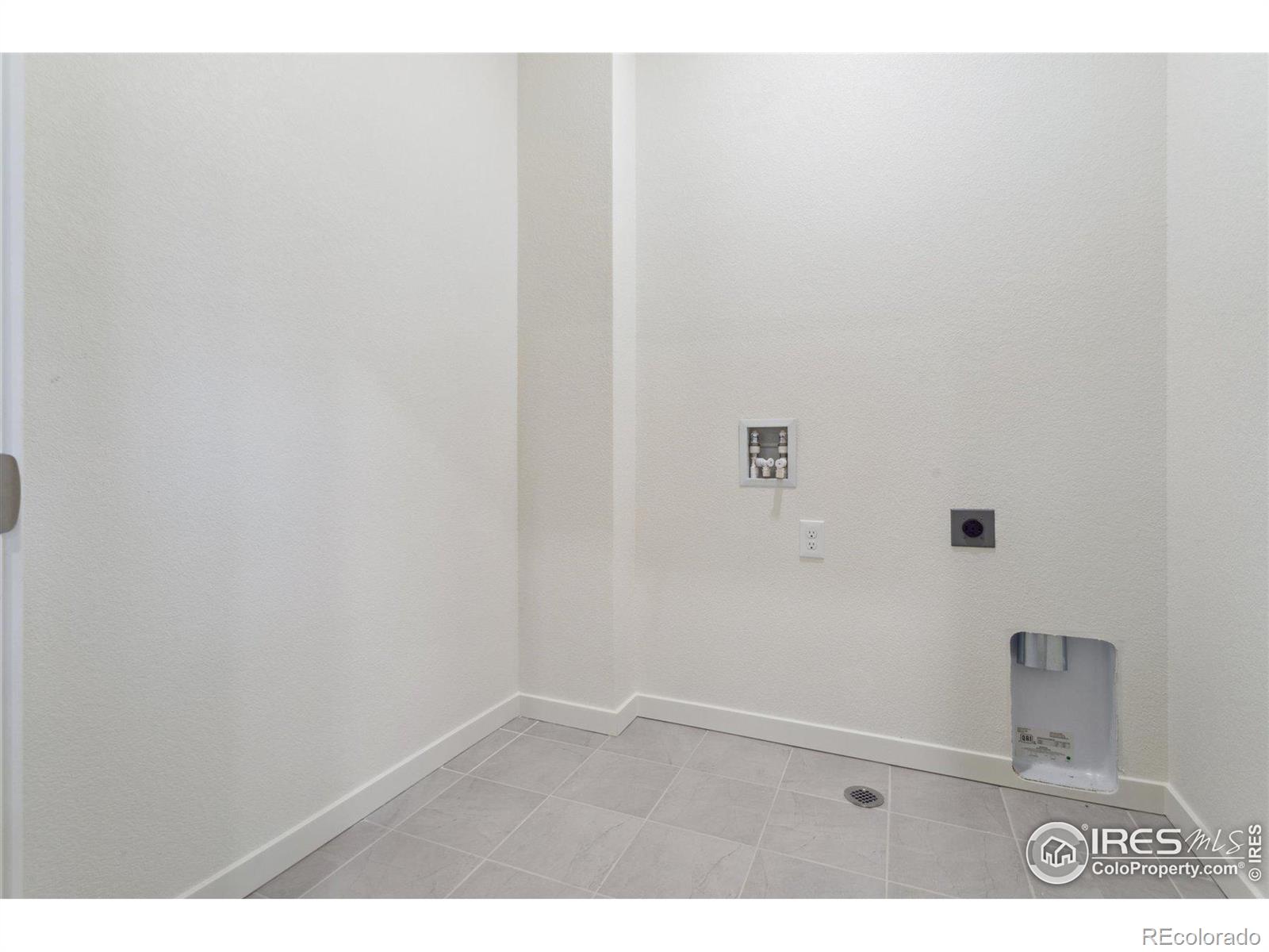 1850 Plata Street
