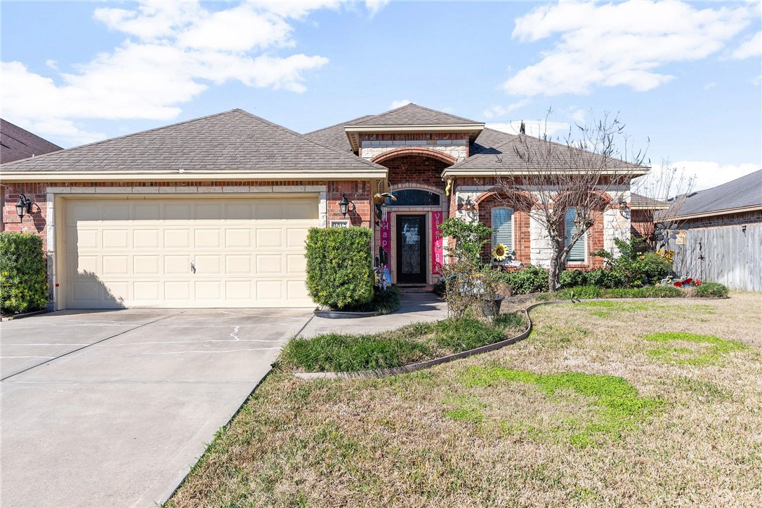 3017 Charles Dr