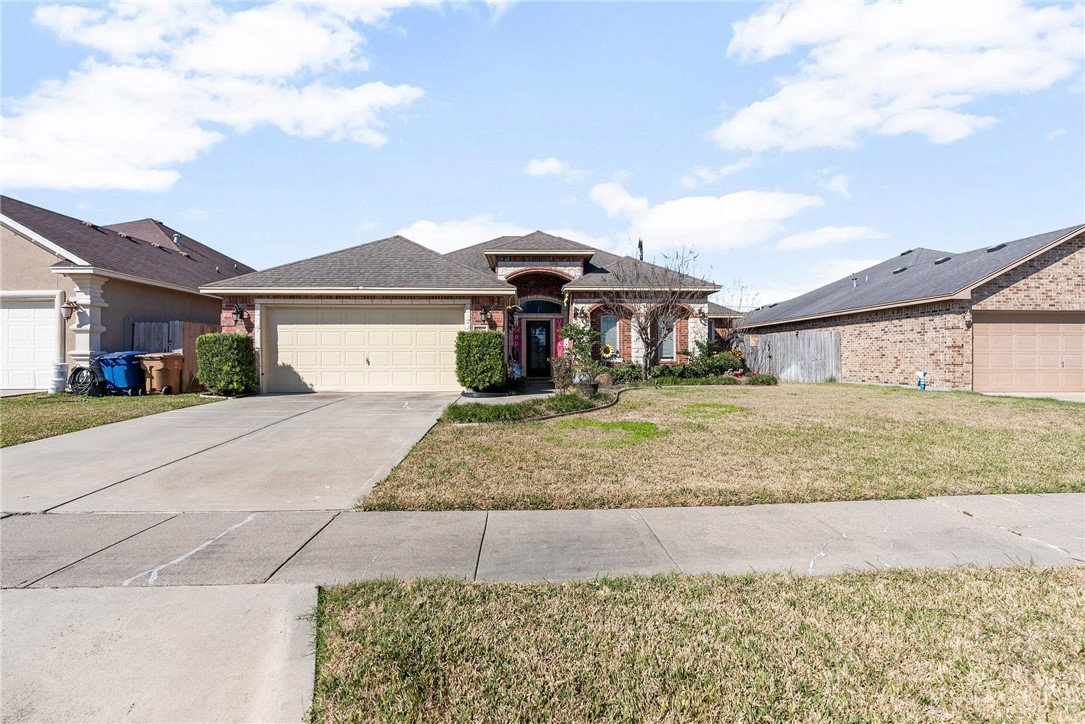 3017 Charles Dr
