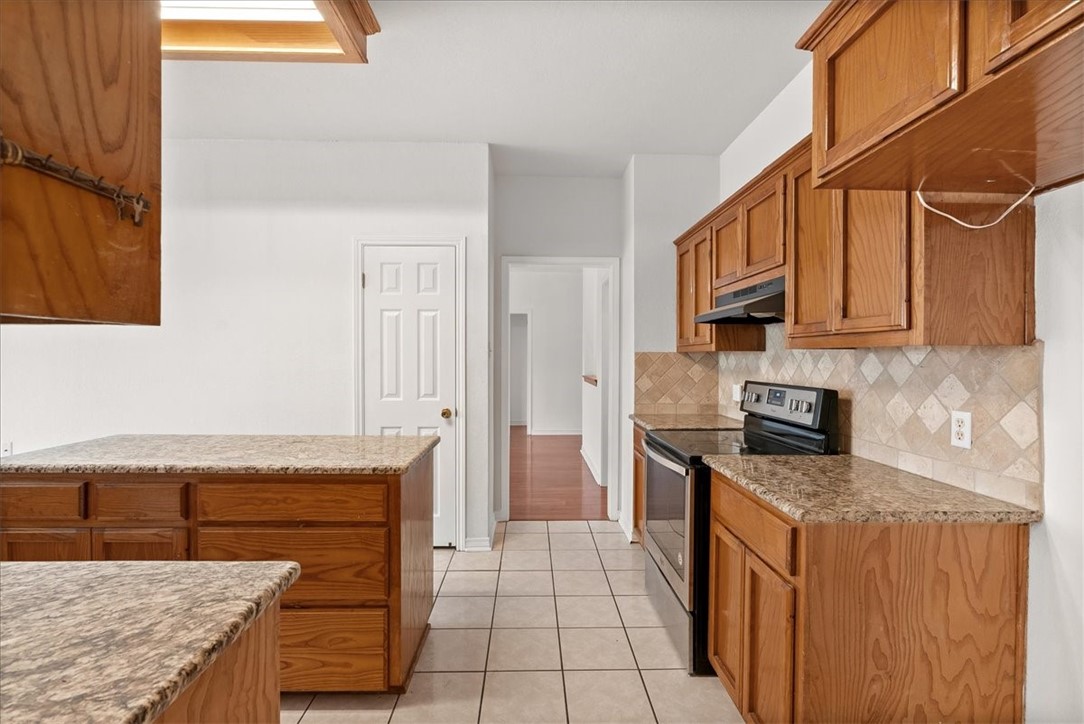 3759 W Barber