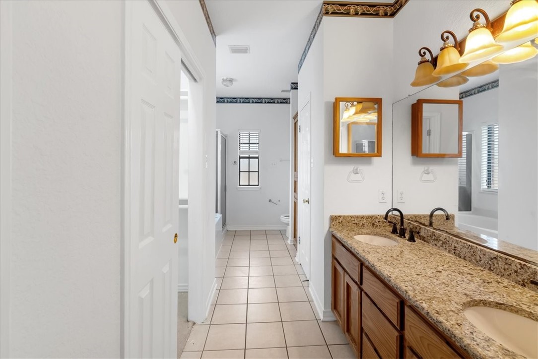 3759 W Barber