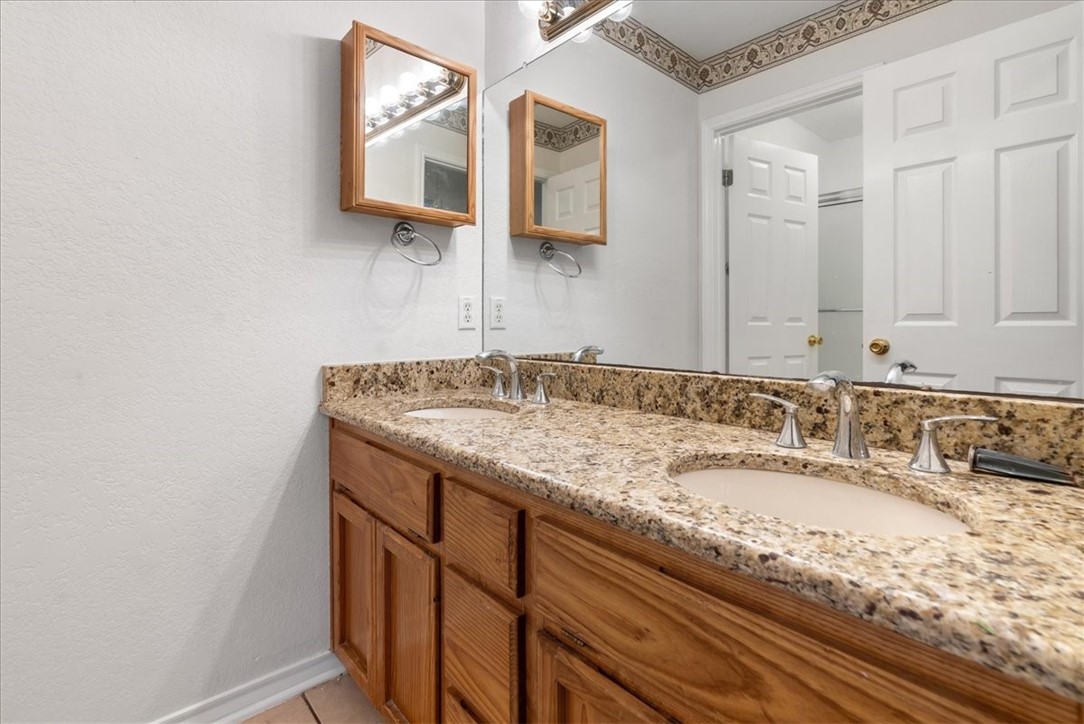 3759 W Barber