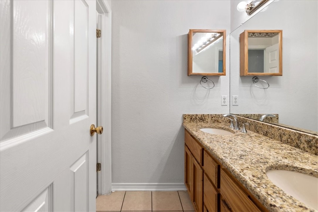 3759 W Barber