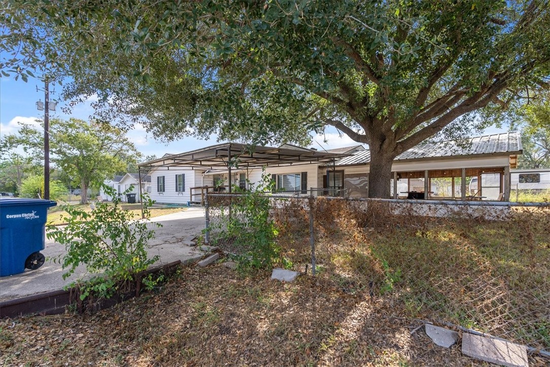 10117 N Harrington Dr