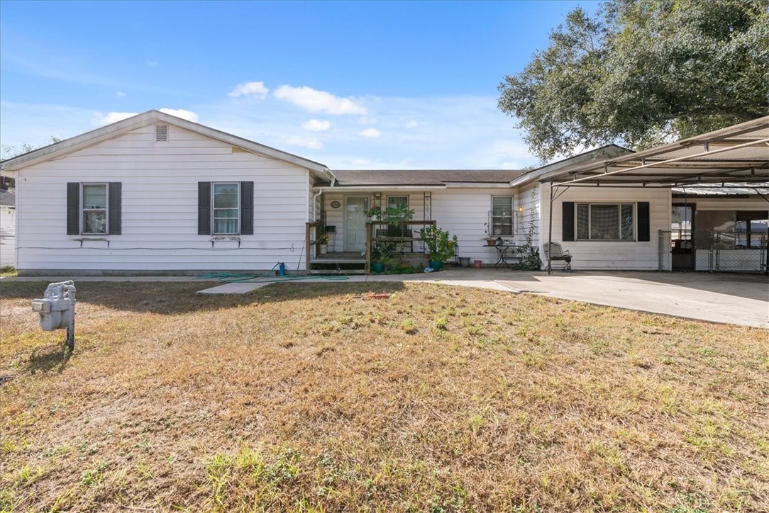 10117 N Harrington Dr