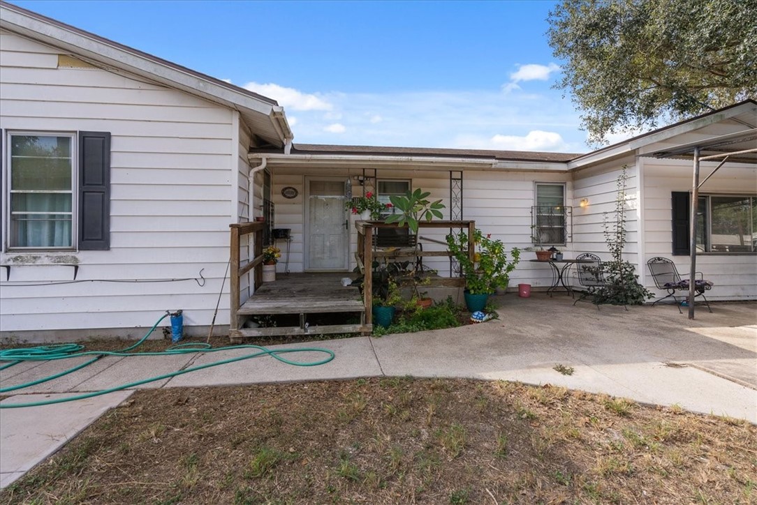 10117 N Harrington Dr