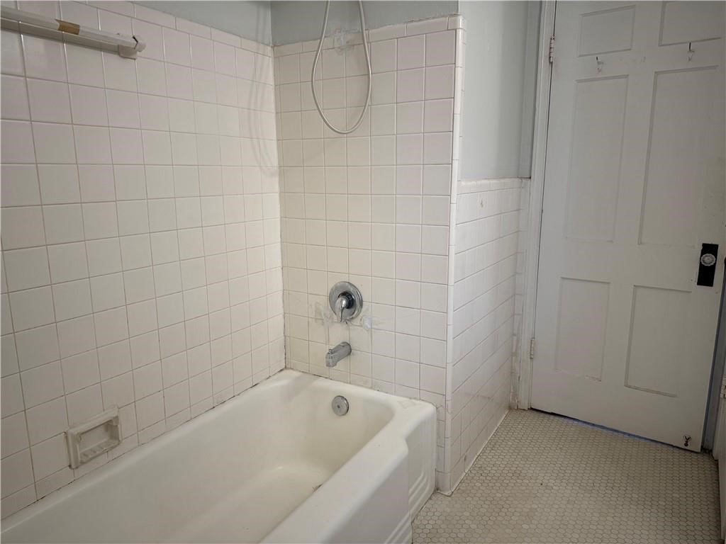 253 Rosebud Ave 3
