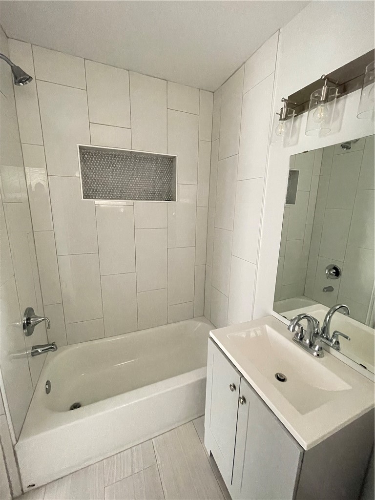 253 Rosebud Ave 2