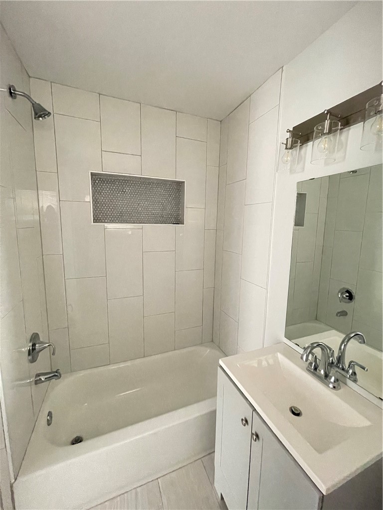 253 Rosebud Ave 2