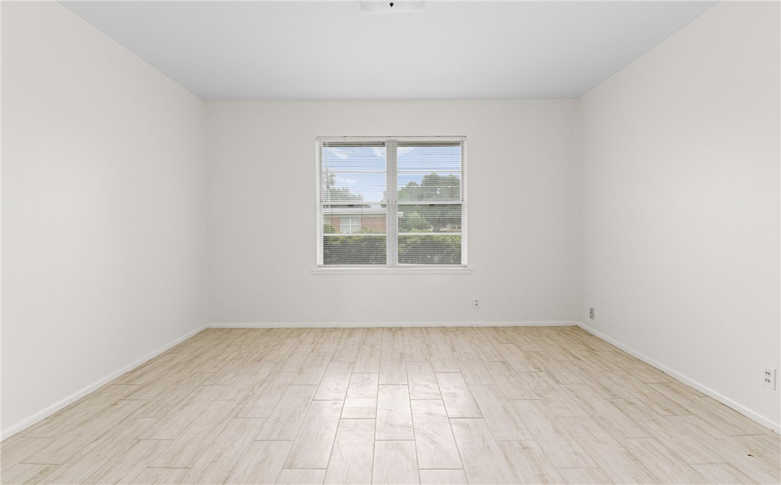 4030 San Fernando Pl