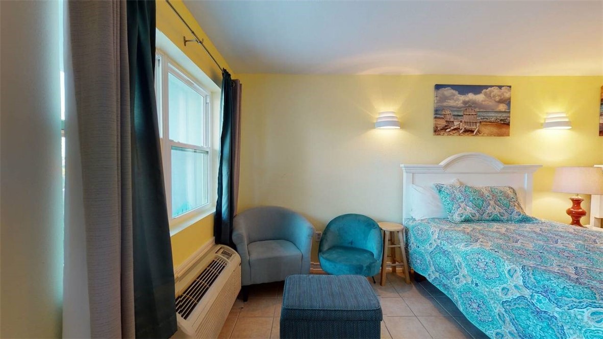 407 Beach Ave 123