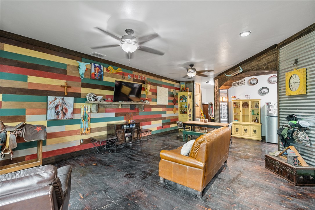 4274 Callicoatte FM 1694