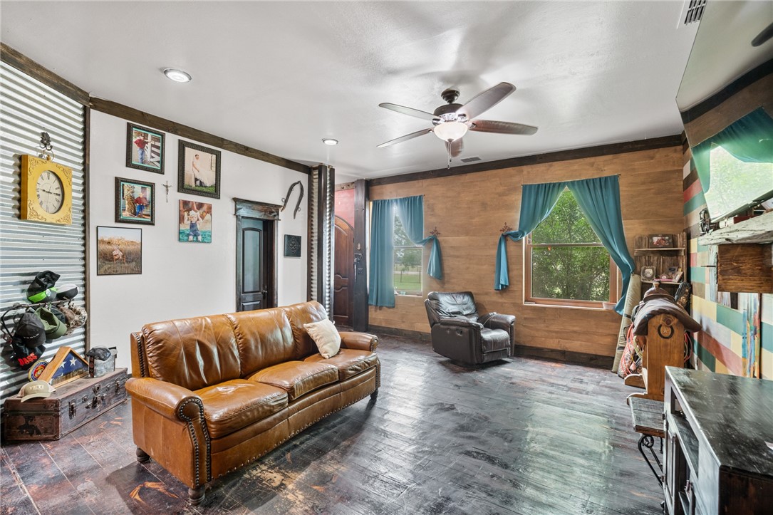 4274 Callicoatte FM 1694