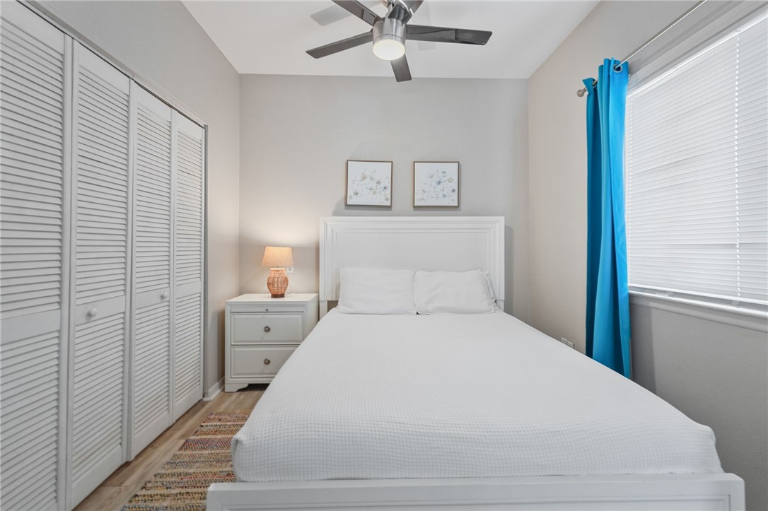 15010 Leeward Dr 706