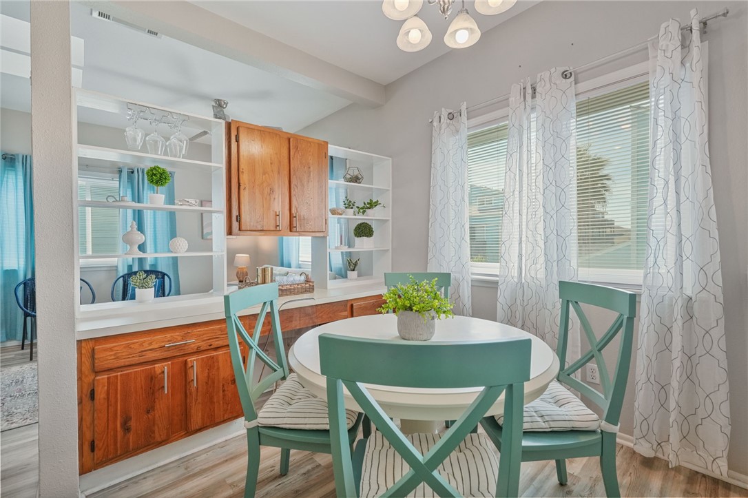 15010 Leeward Dr 706