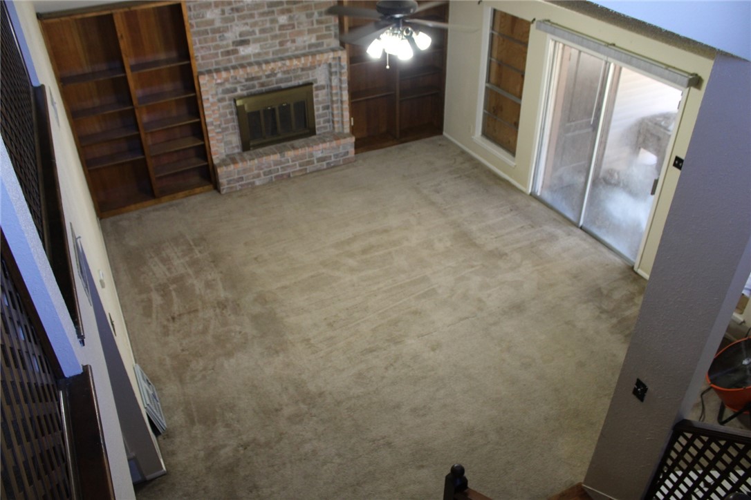 8105 Baylark Dr