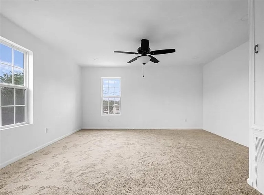 1105 Esperanza St B