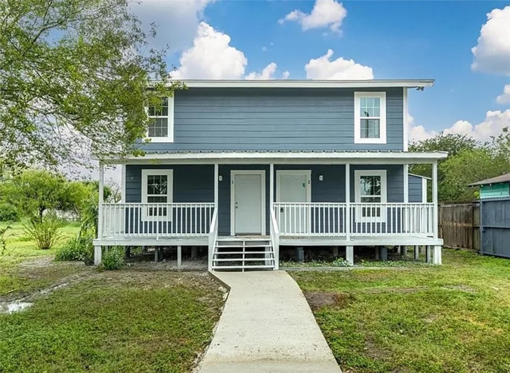 1105 Esperanza St B