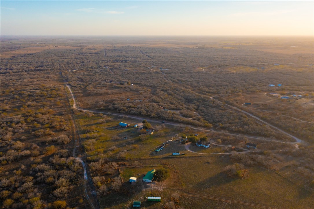 22364 Private Road 1080
