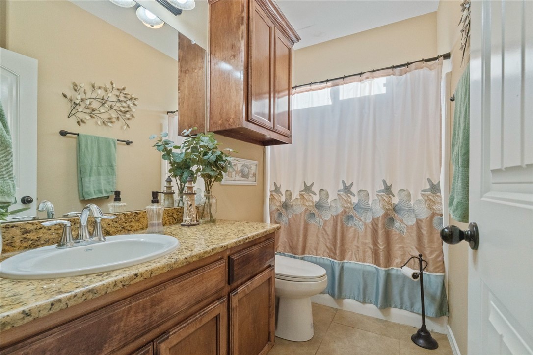 14826 Columbia River Dr