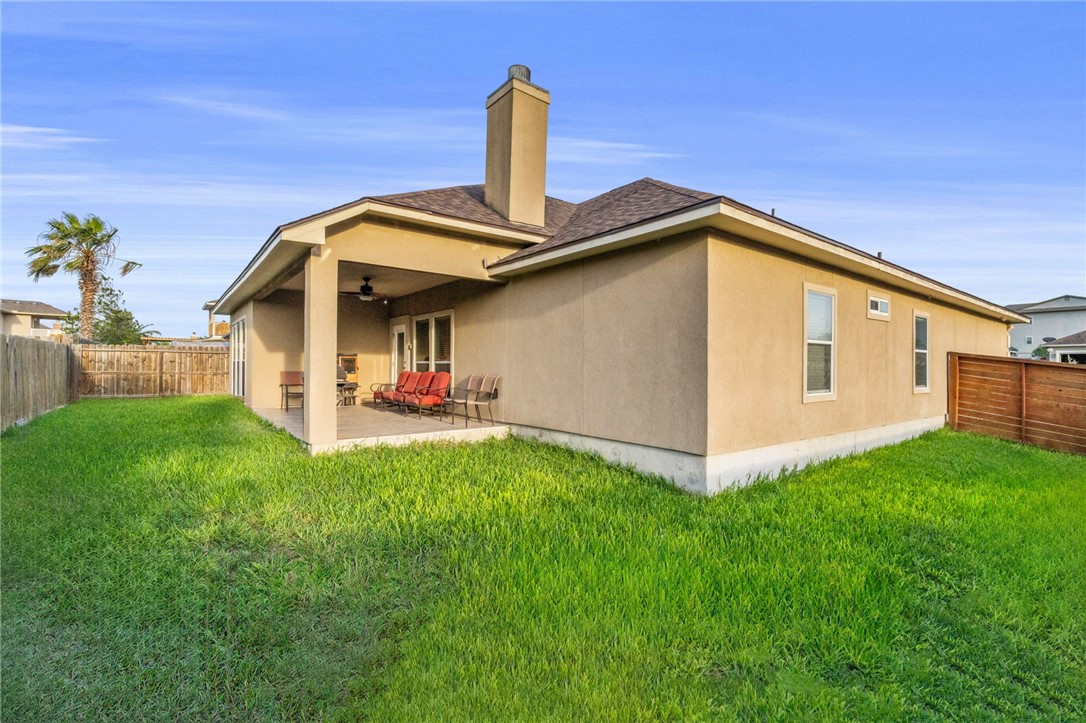 14826 Columbia River Dr